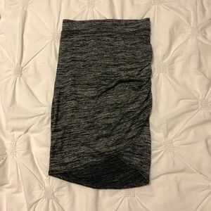 Aritzia Wilfred Free Skirt